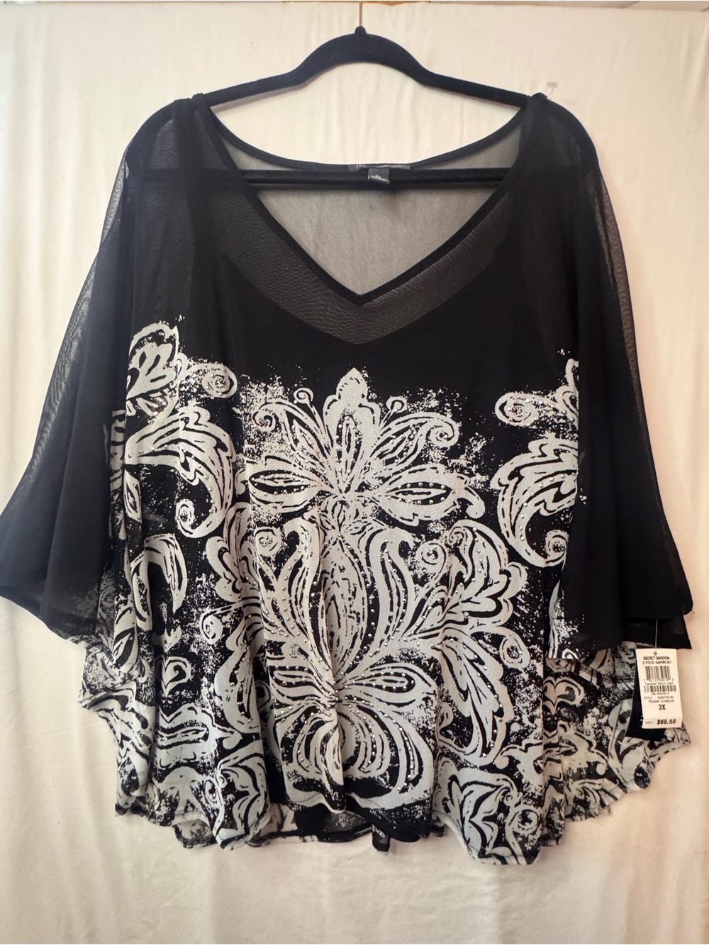 Black & White Mesh Overlay Floral Print Women's Top